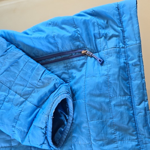 Patagonia Men's Puffer Coat - Picture 7 of 13
